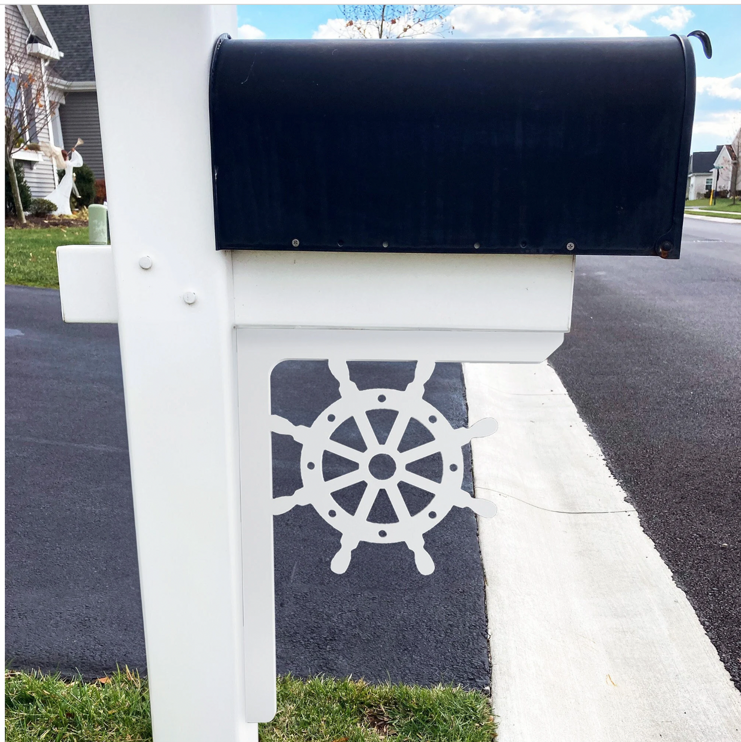 Captains Wheel Mailbox Bracket Decoration